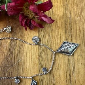 Silpada sterling silver 925 with crystals “ icy  elements Necklace